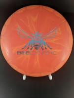Dynamic Discs Classic Blend Burst Judge BeeDynamic Stamp